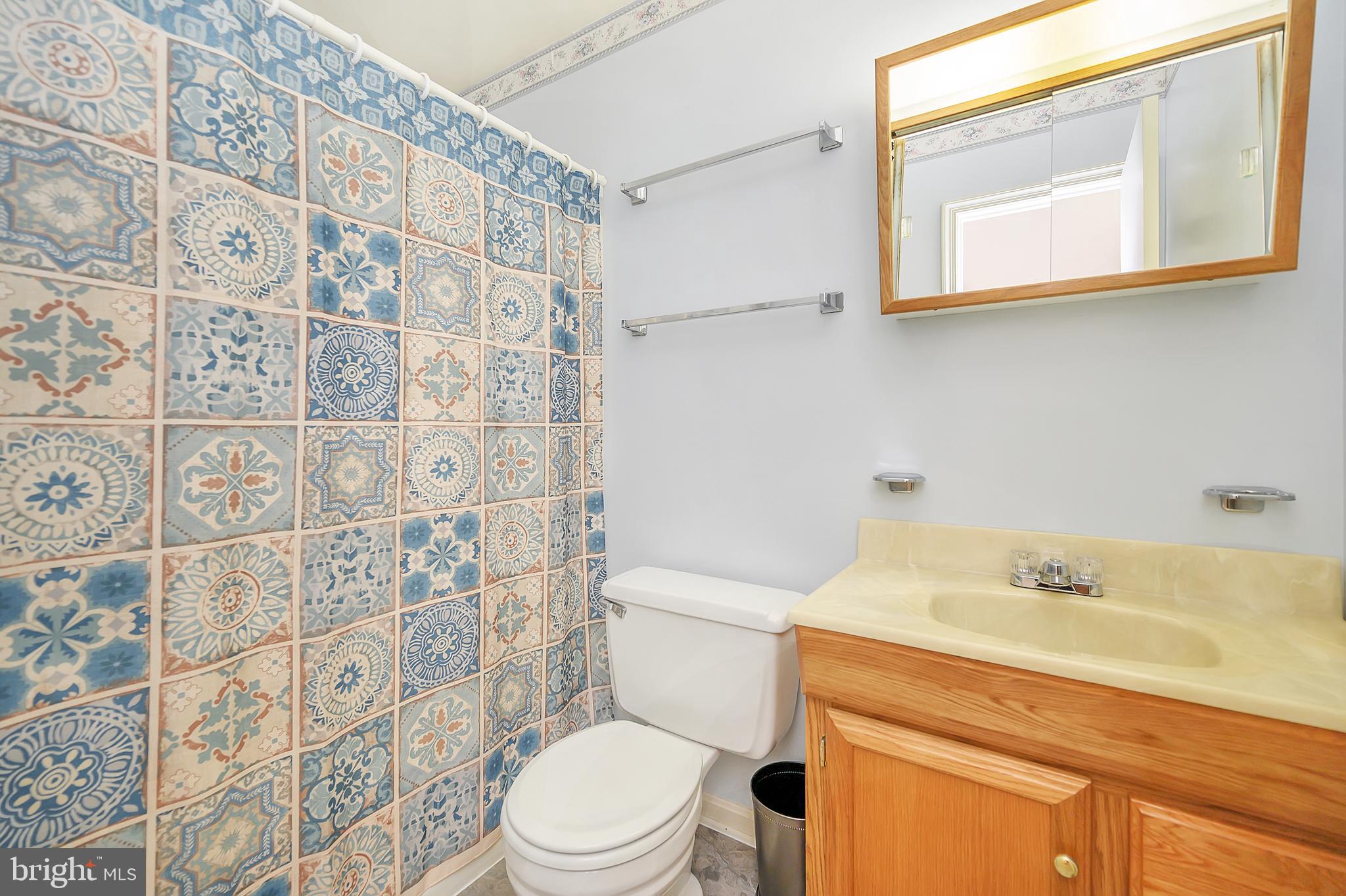 STAFFORD OAKS - Residential