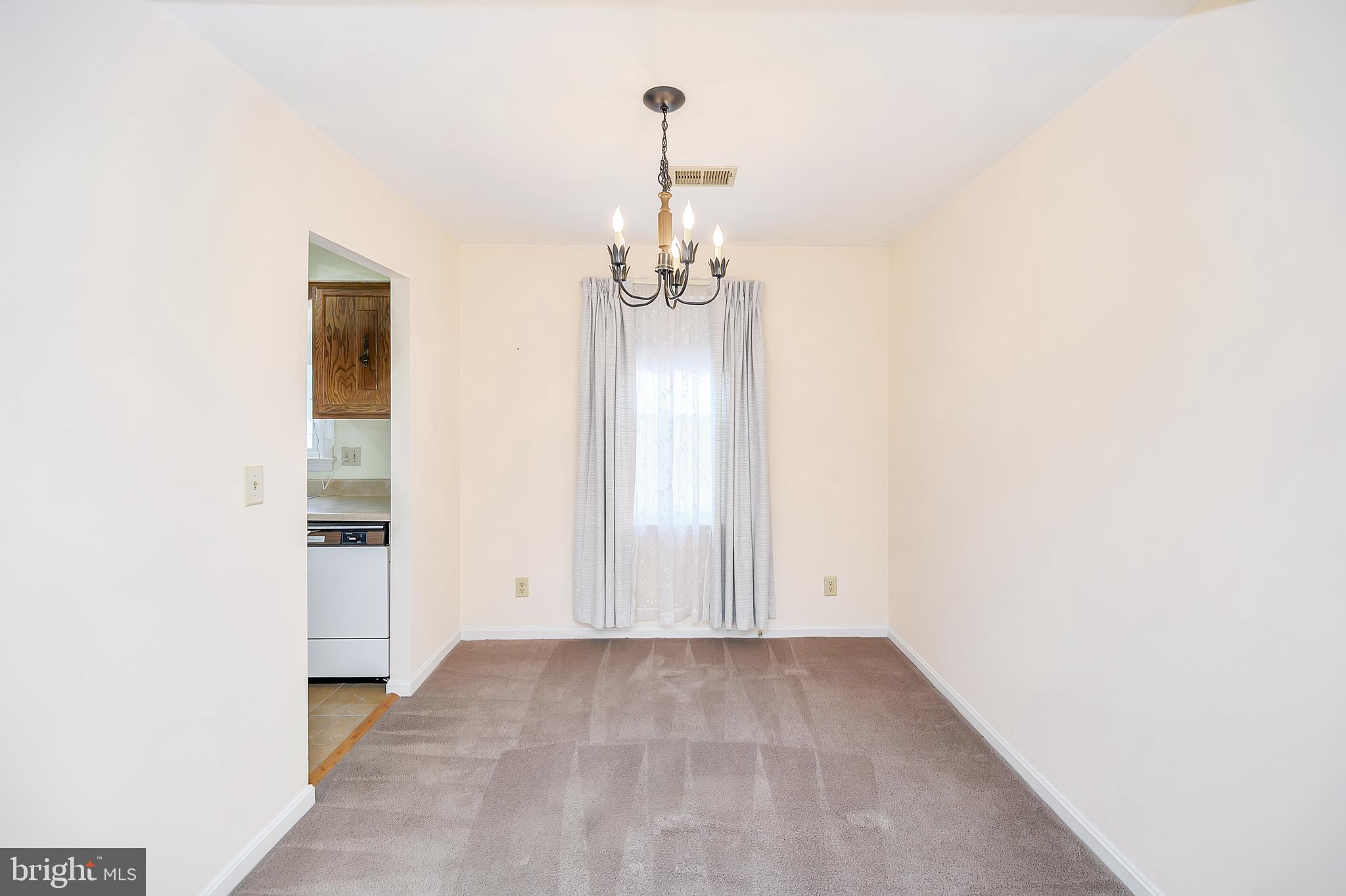 STAFFORD OAKS - Residential