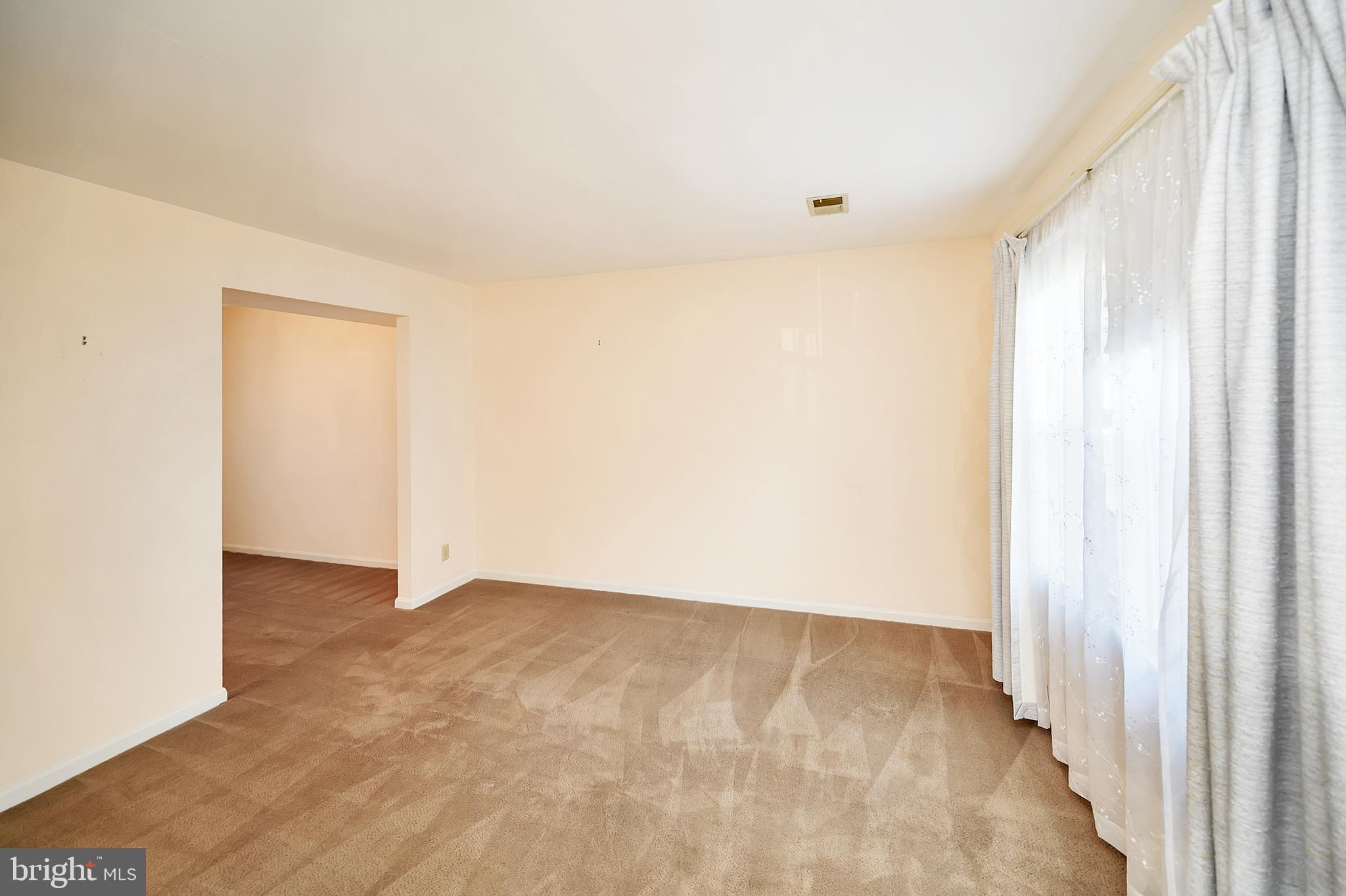 STAFFORD OAKS - Residential