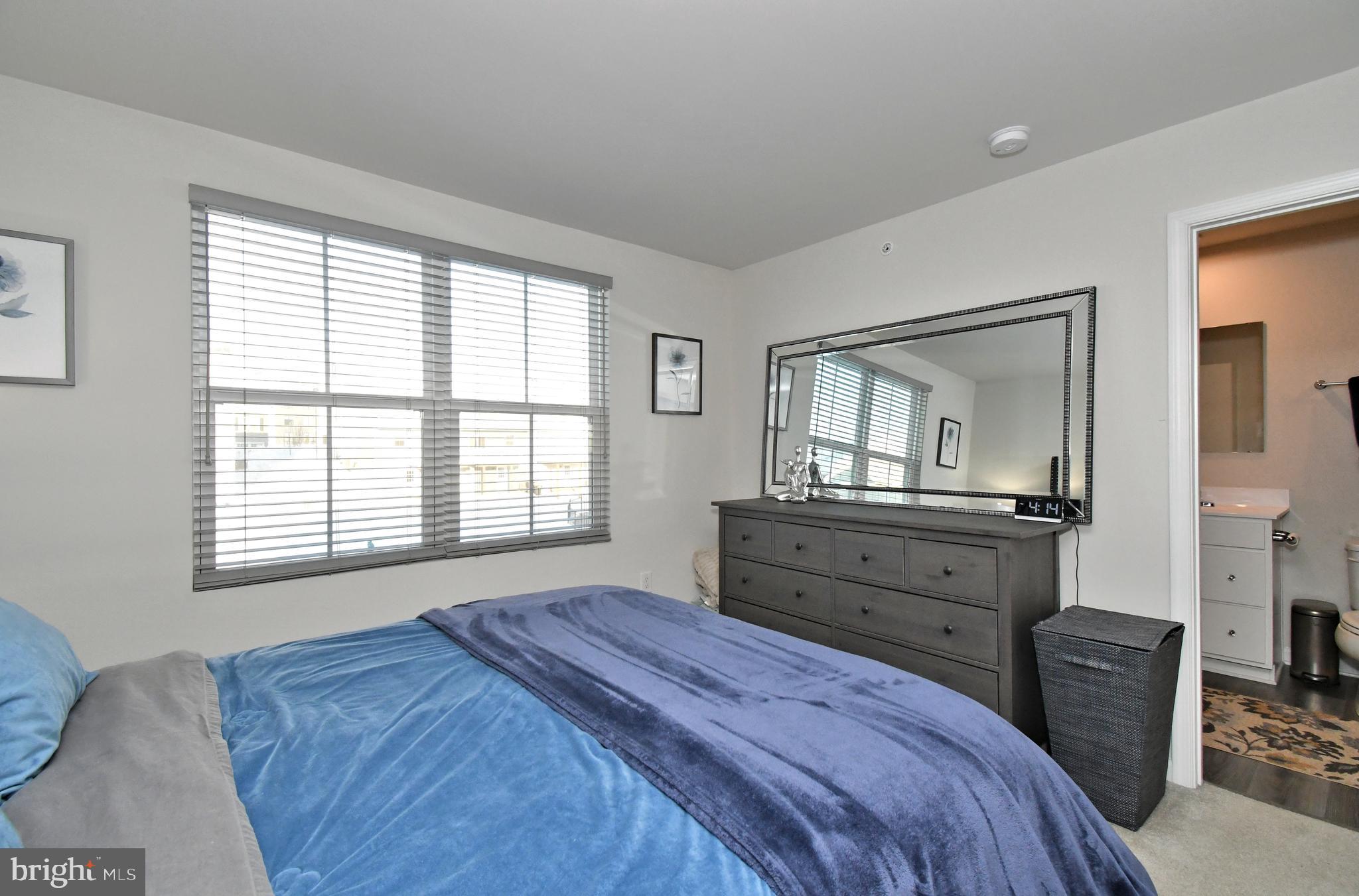 SANATOGA CROSSING - Residential