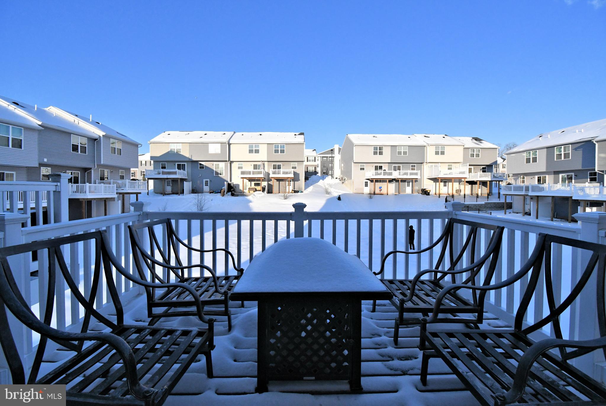 SANATOGA CROSSING - Residential