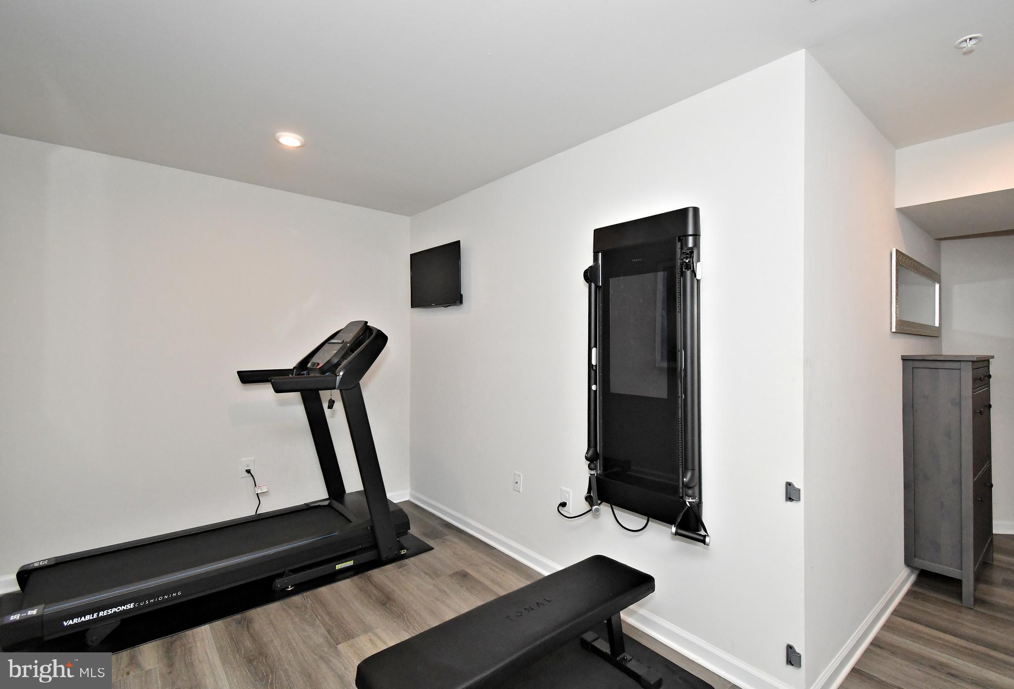 SANATOGA CROSSING - Residential