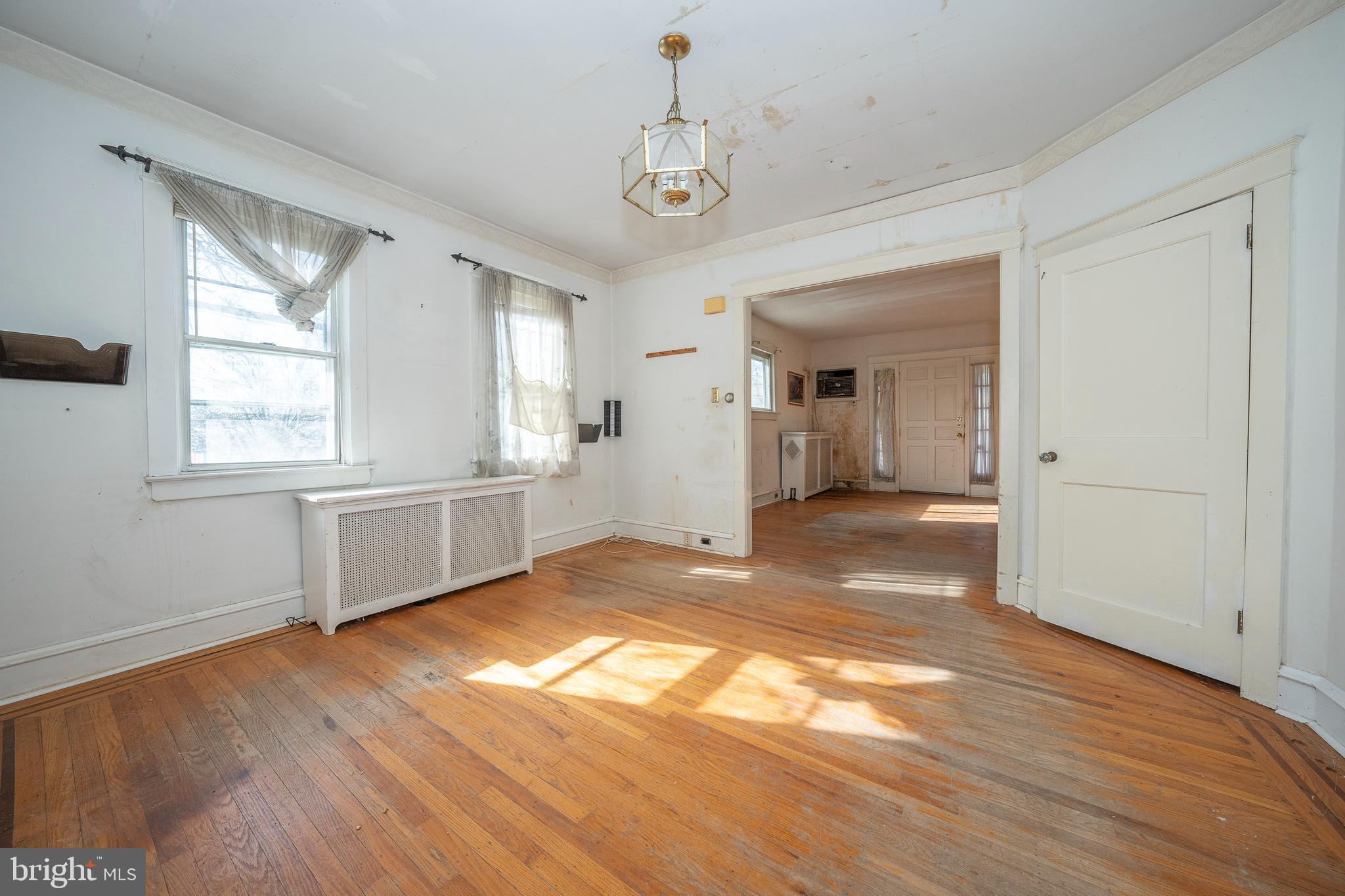 ARDMORE PARK - Residential