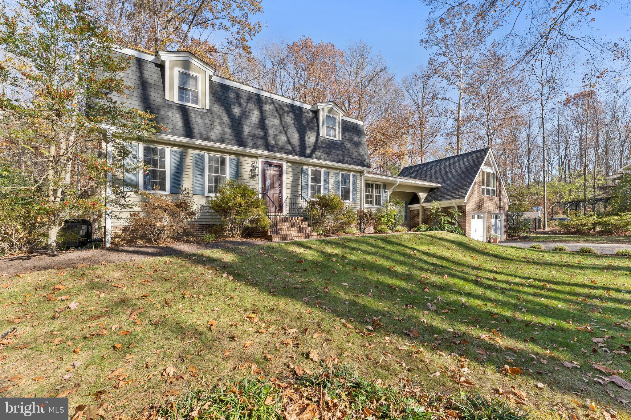 213 SLEEPY HOLLOW TRL