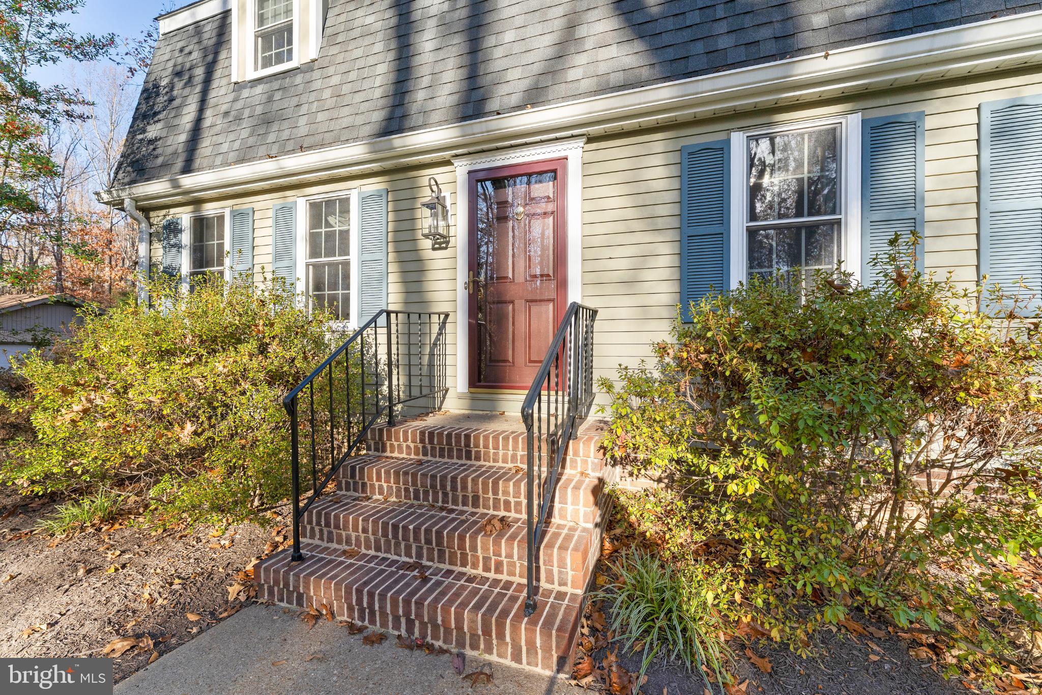 213 SLEEPY HOLLOW TRL