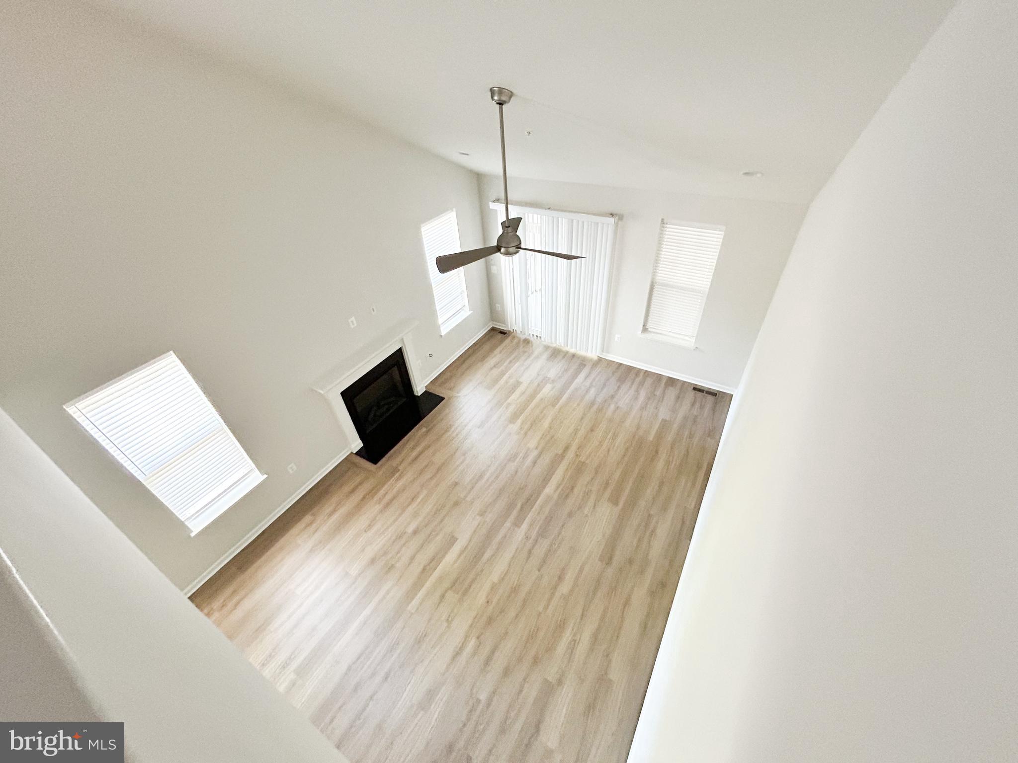 SWAN POINT - Residential