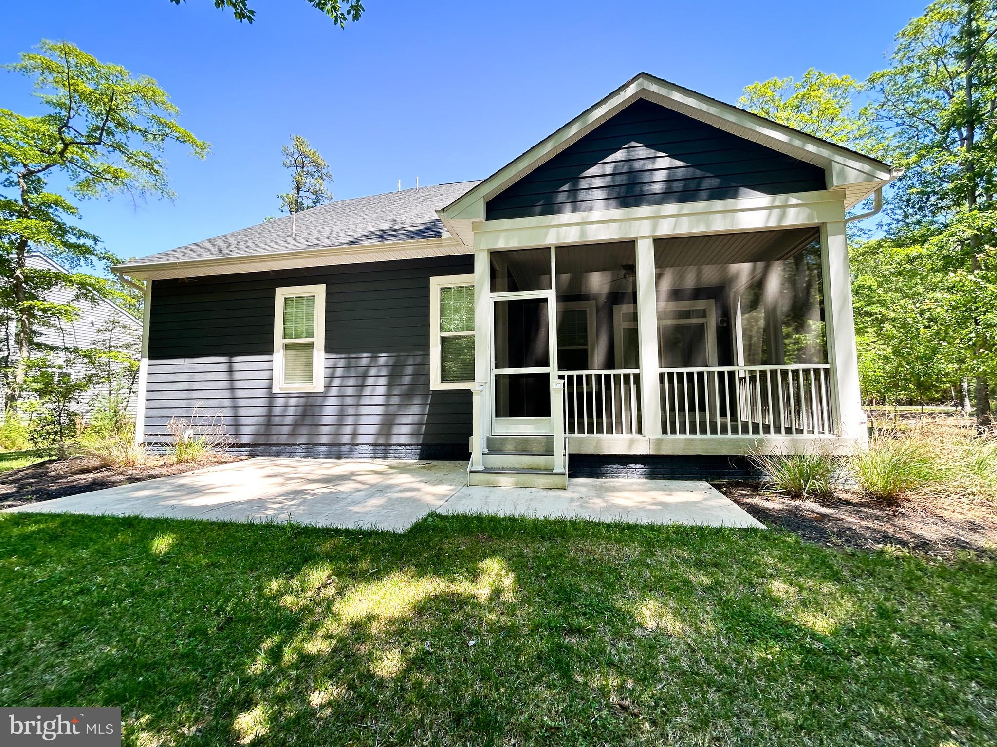 SWAN POINT - Residential
