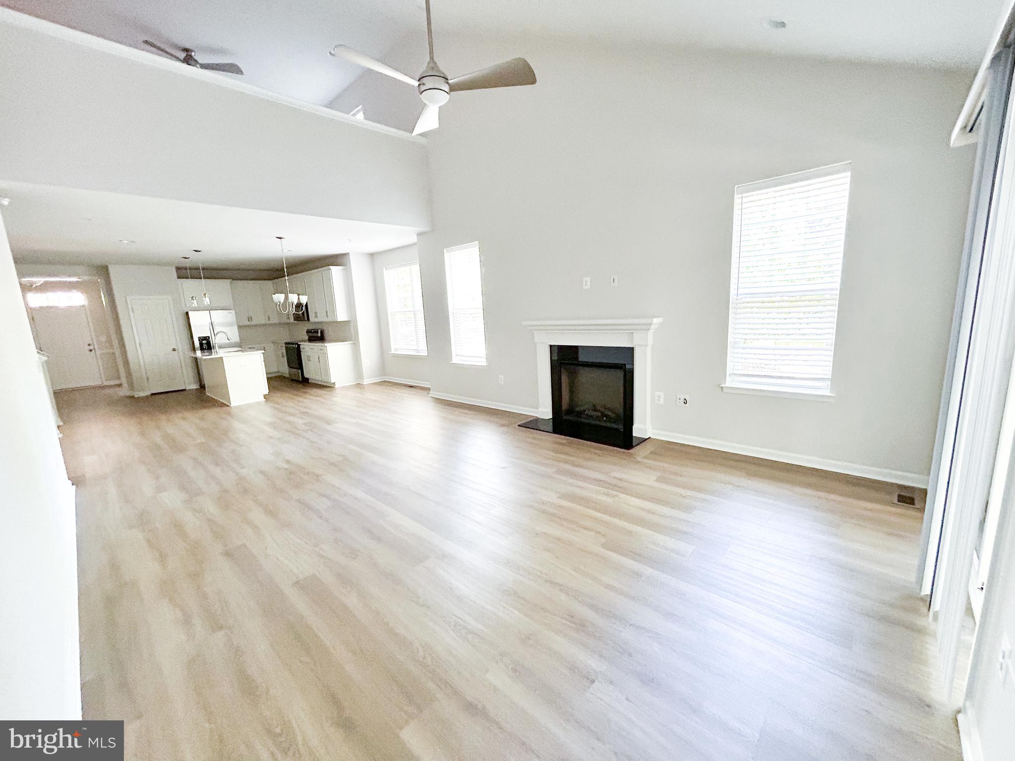 SWAN POINT - Residential