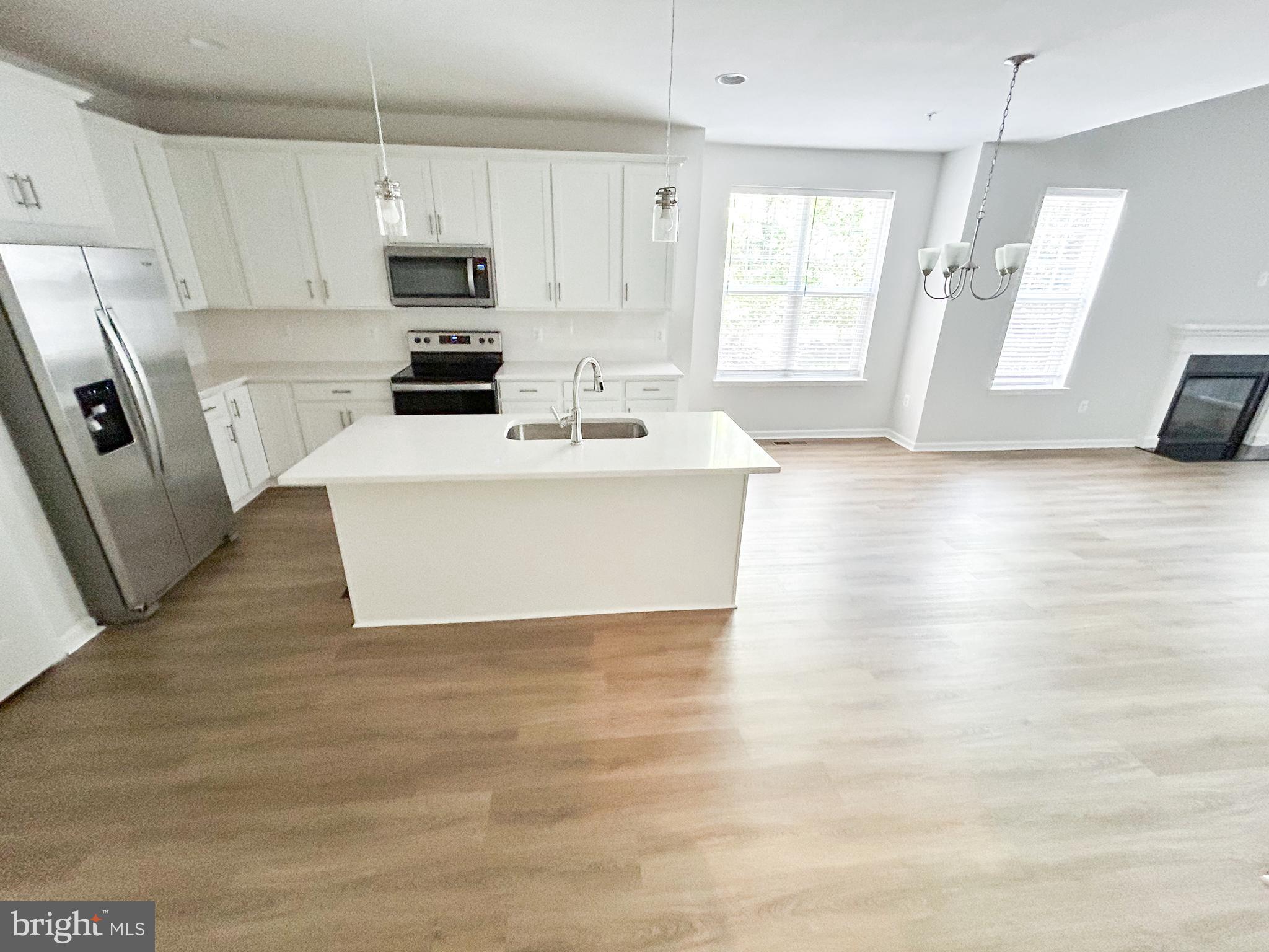 SWAN POINT - Residential