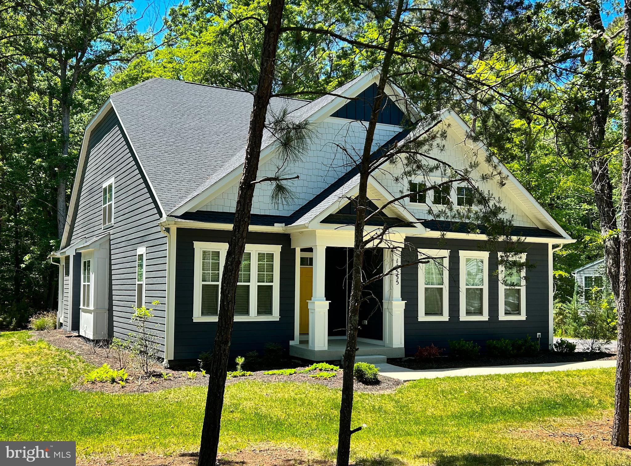 SWAN POINT - Residential