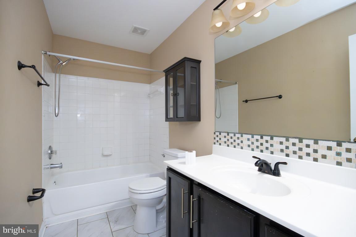 LANCASTER GATE - Residential