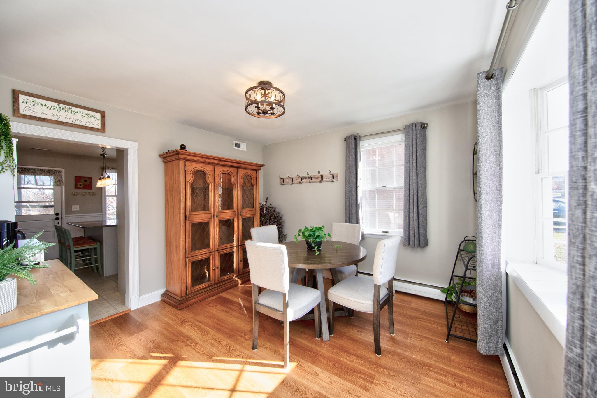 LOU HAR TERRACE - Residential