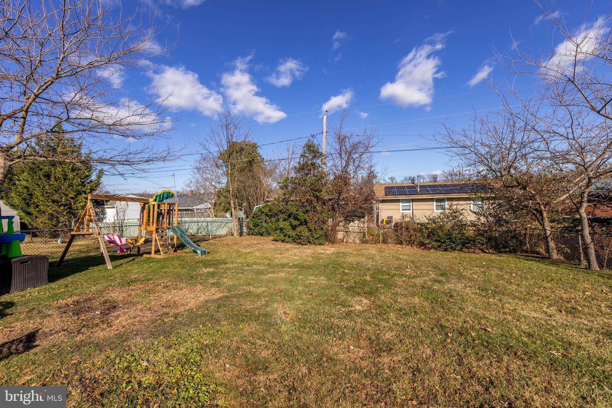 LOU HAR TERRACE - Residential