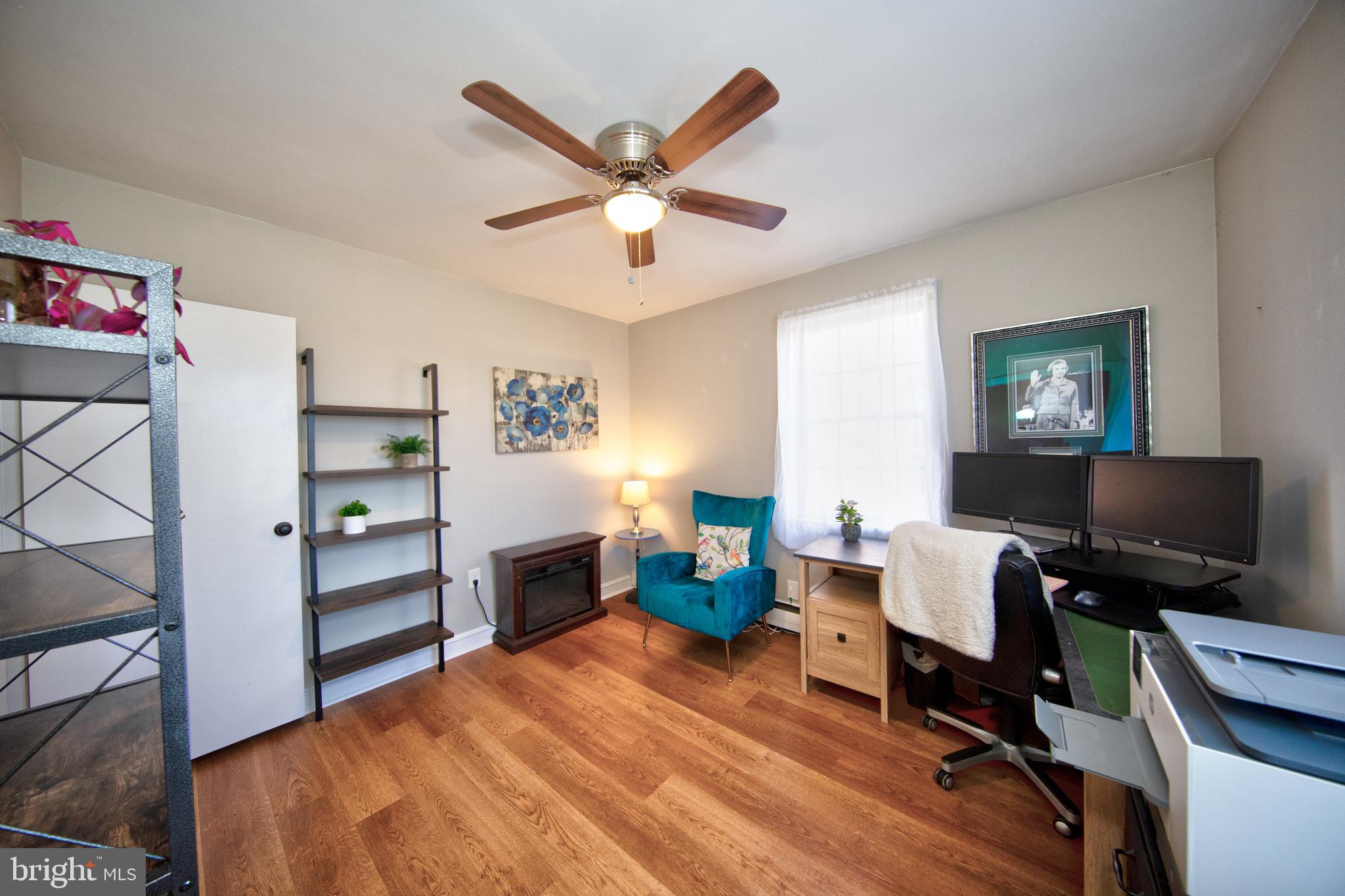 LOU HAR TERRACE - Residential