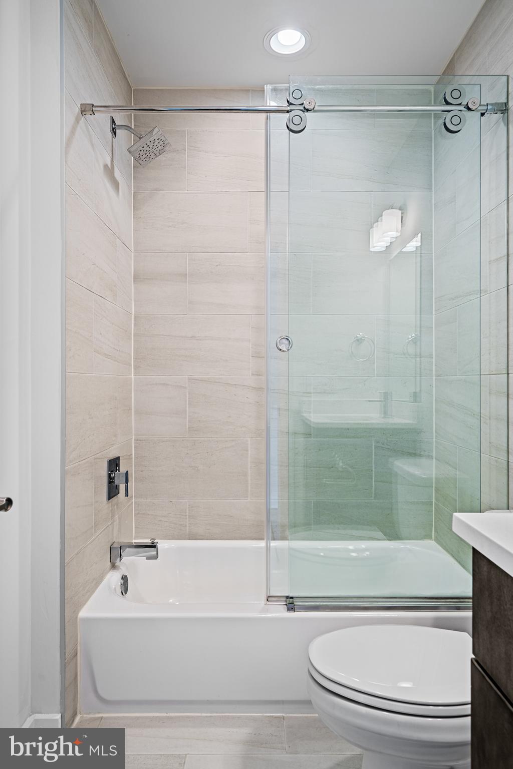 KENSINGTON - Residential