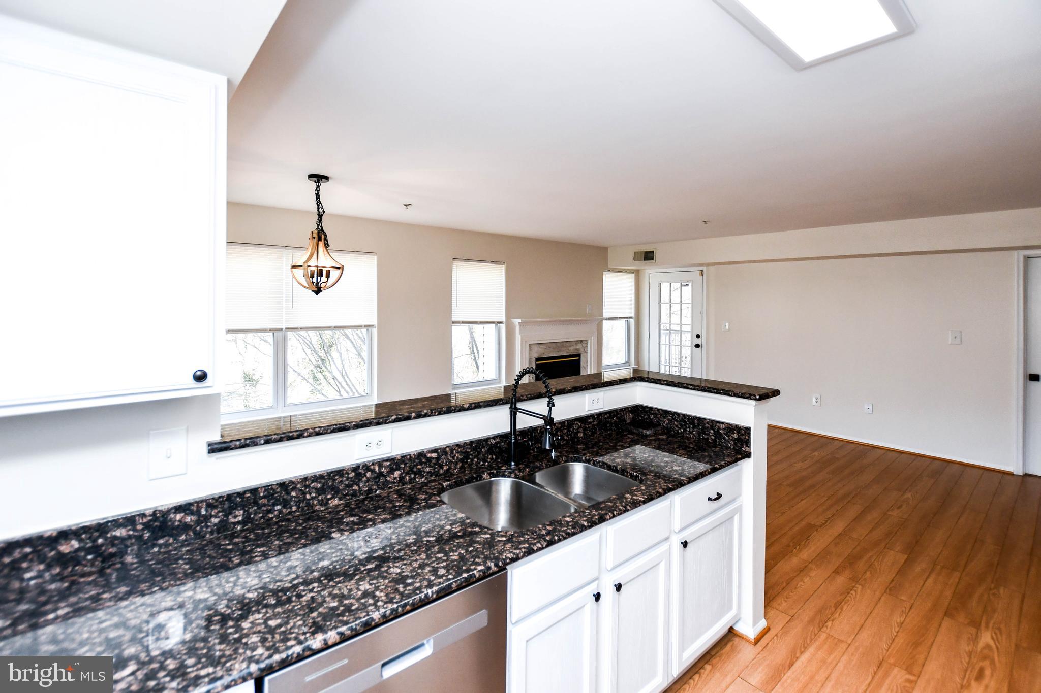 NORMANDY PLACE CONDO-PHA - Residential