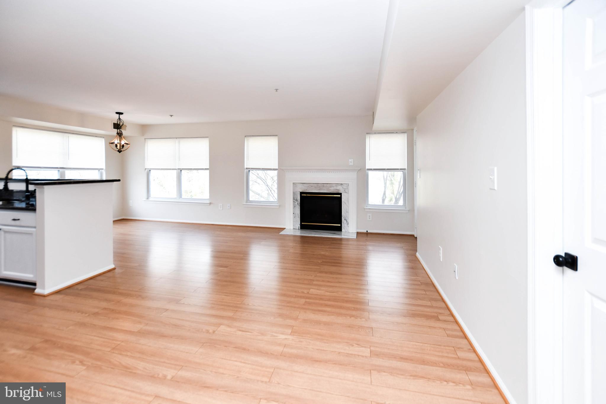 NORMANDY PLACE CONDO-PHA - Residential