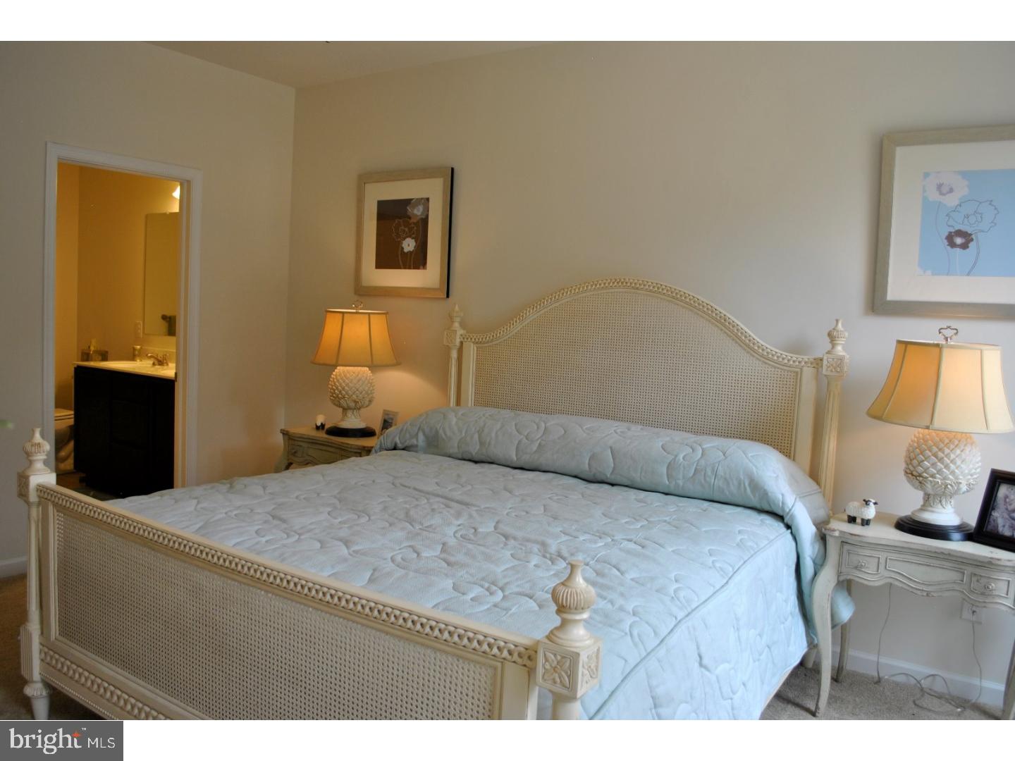 HARLOW POINTE - Residential