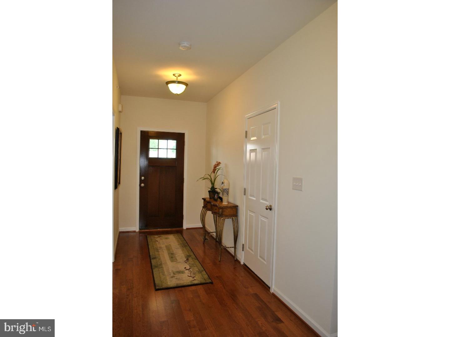 HARLOW POINTE - Residential