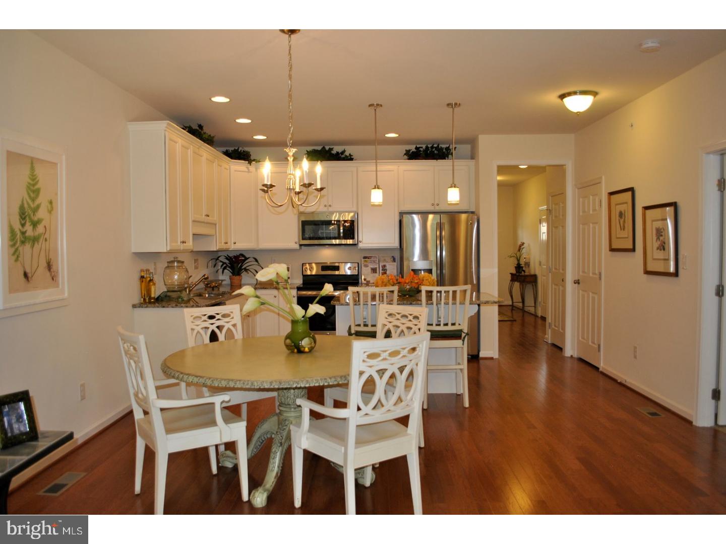 HARLOW POINTE - Residential