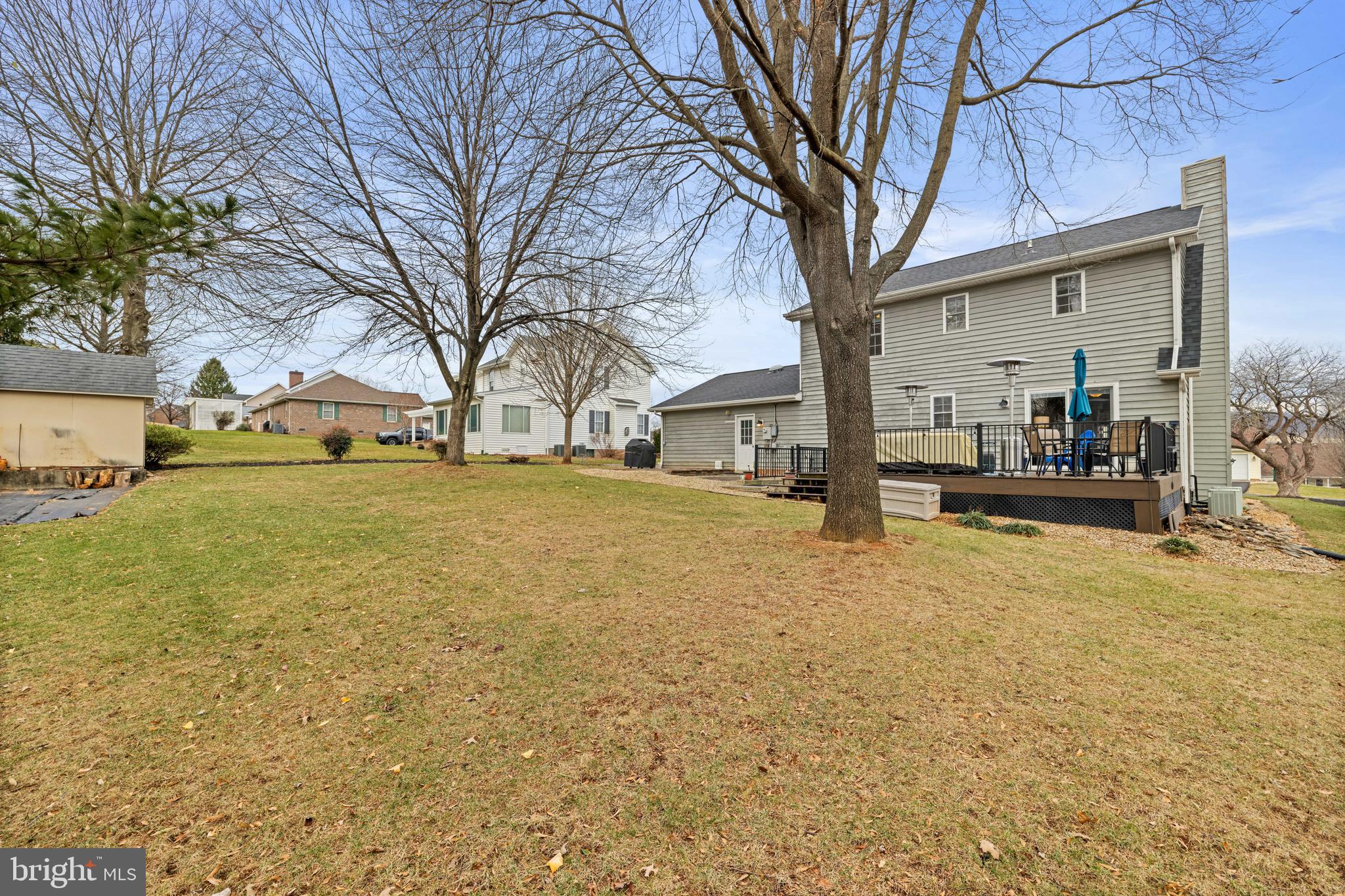 WILLOW WEST - Residential