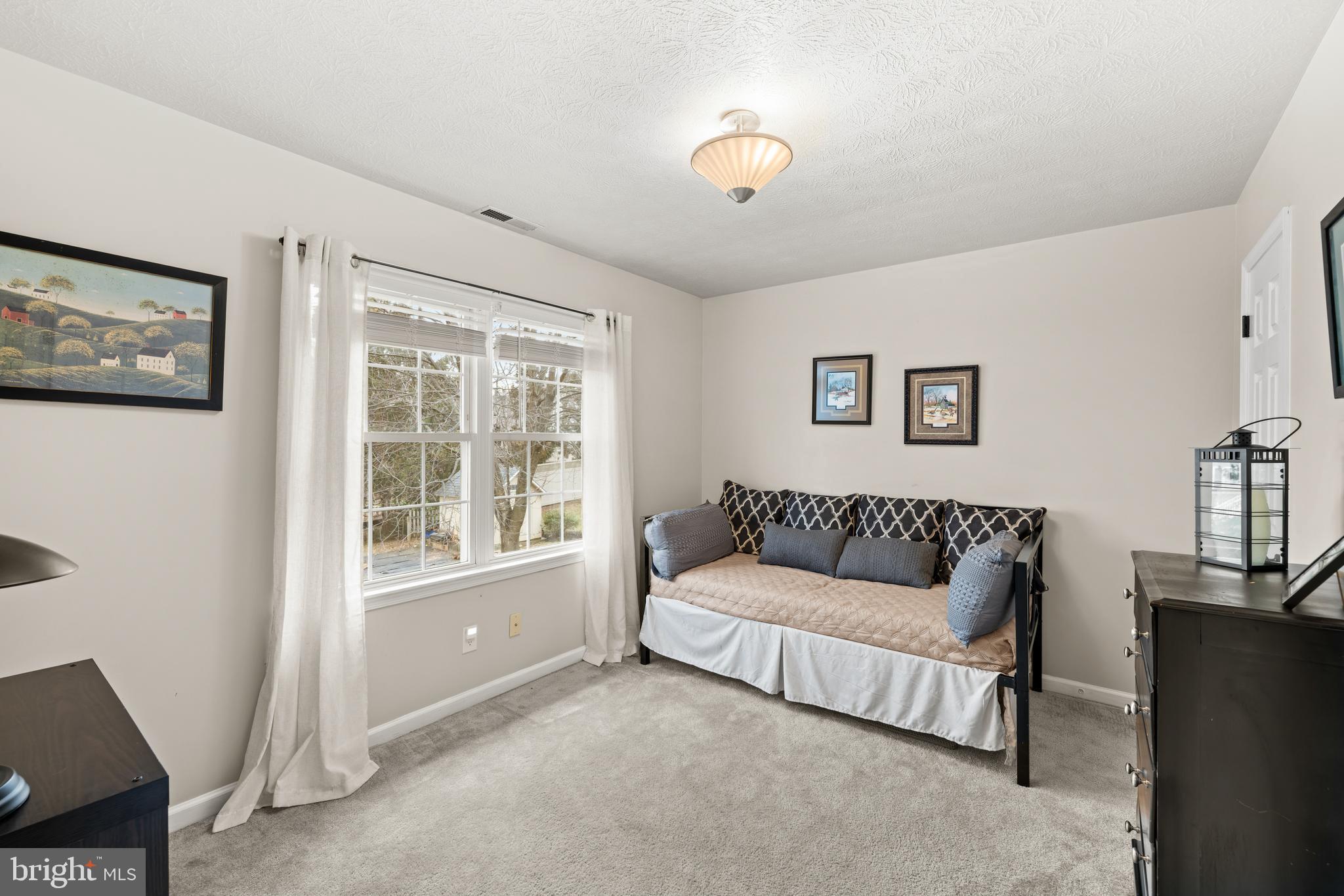 WILLOW WEST - Residential