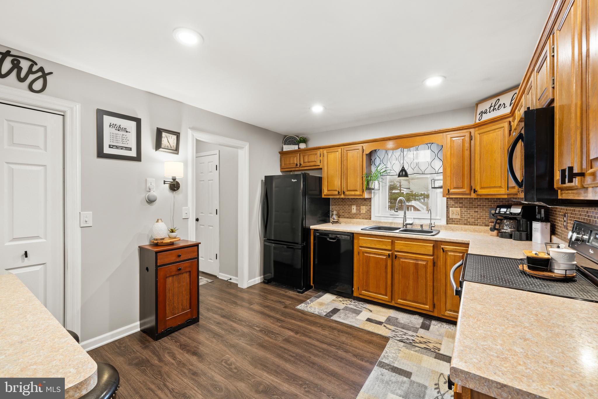 WILLOW WEST - Residential