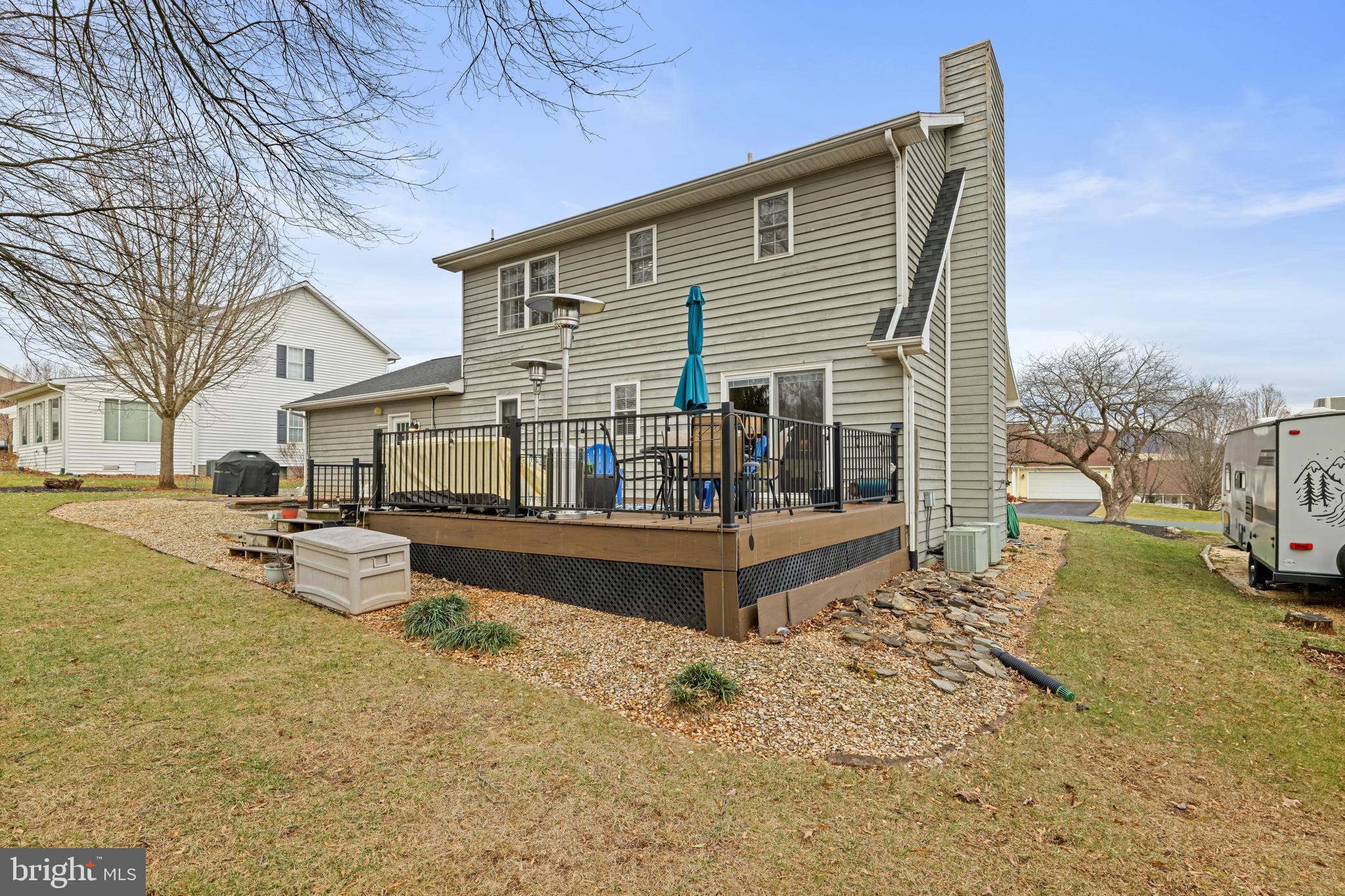 WILLOW WEST - Residential