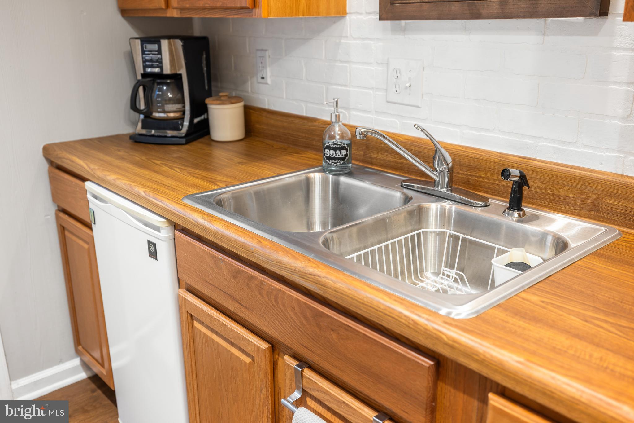 WILLOW WEST - Residential