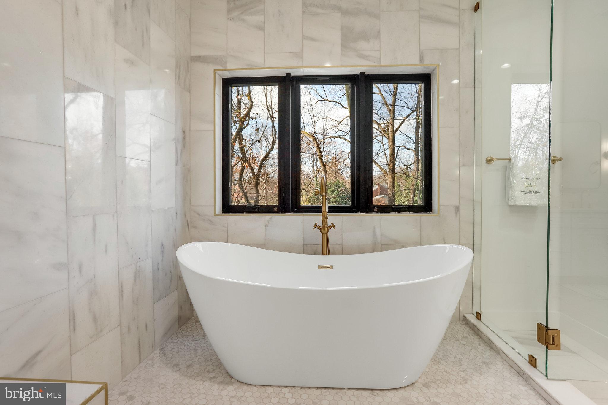 NORTH CHEVY CHASE - Residential