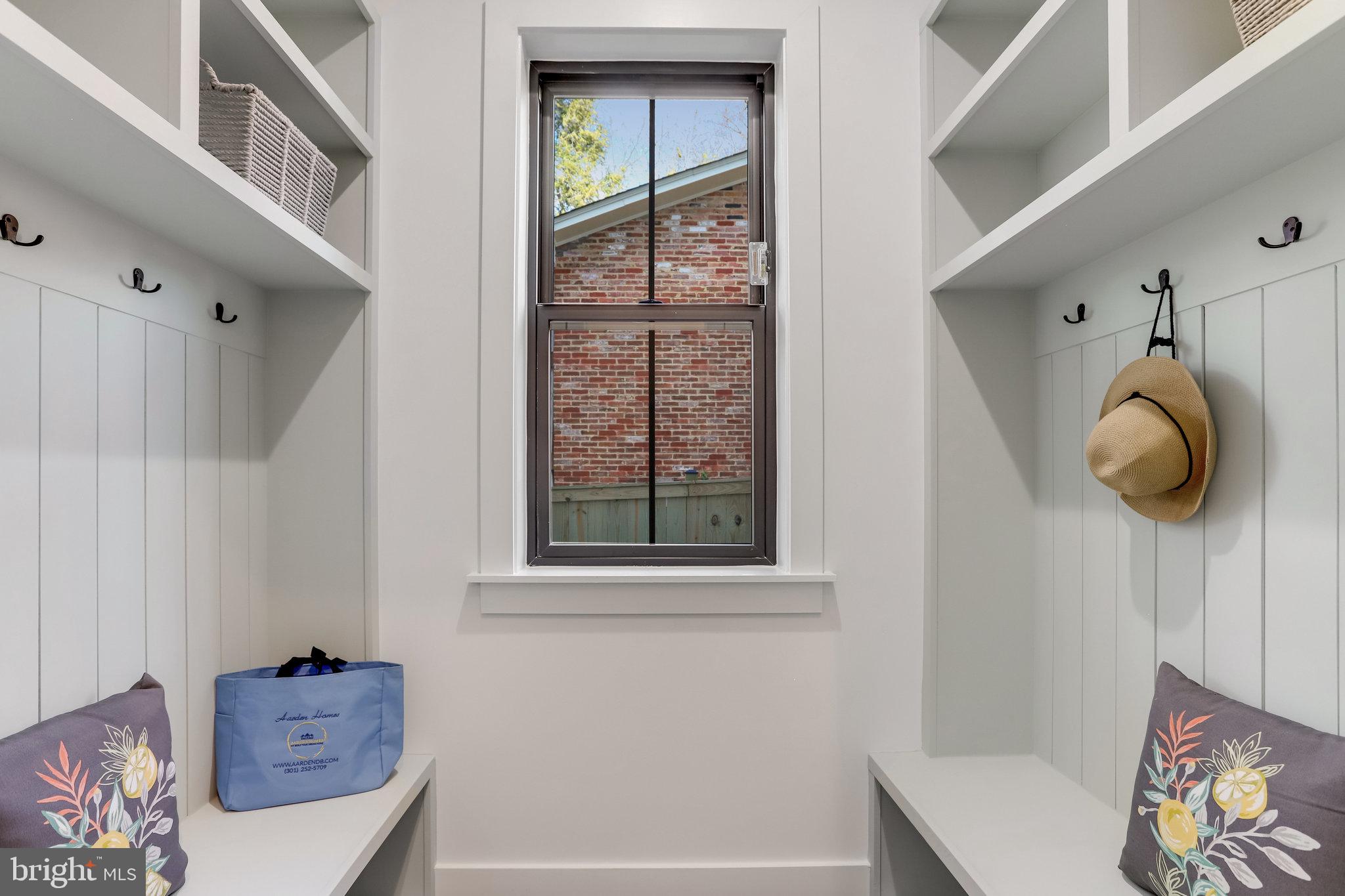 NORTH CHEVY CHASE - Residential