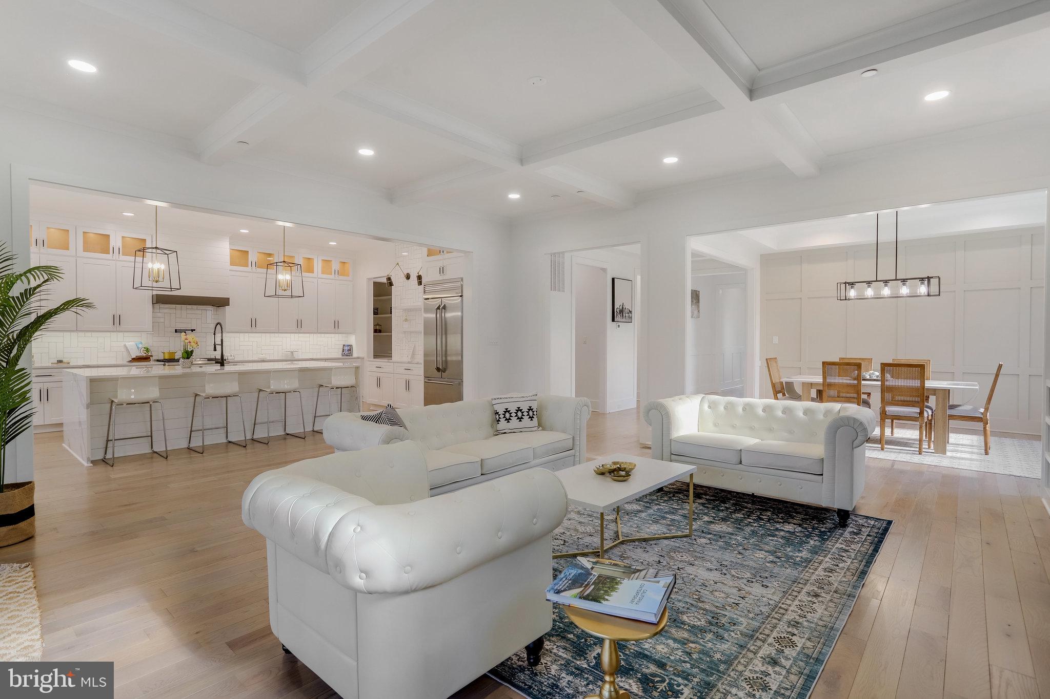 NORTH CHEVY CHASE - Residential