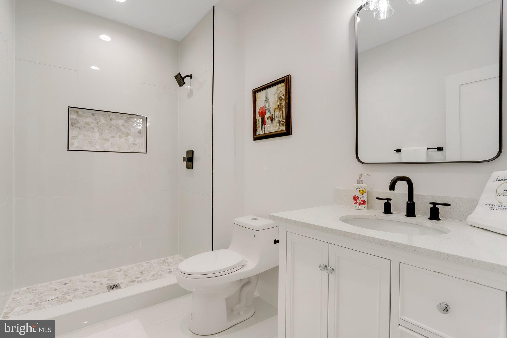 NORTH CHEVY CHASE - Residential