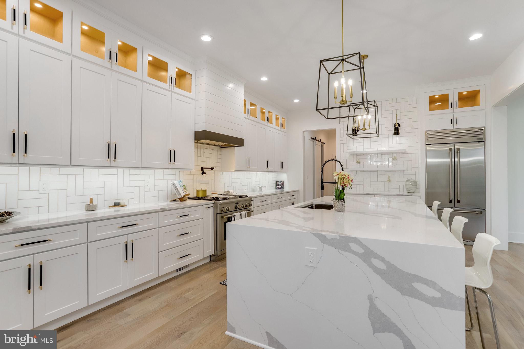 NORTH CHEVY CHASE - Residential