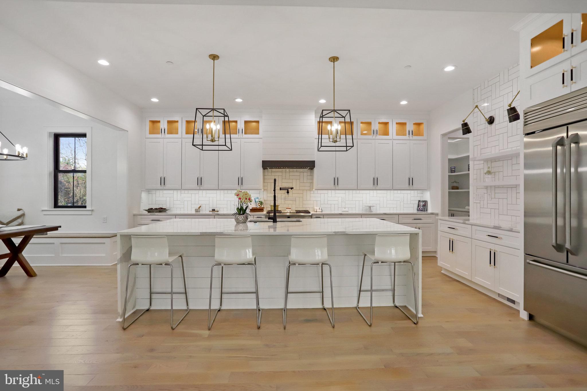 NORTH CHEVY CHASE - Residential