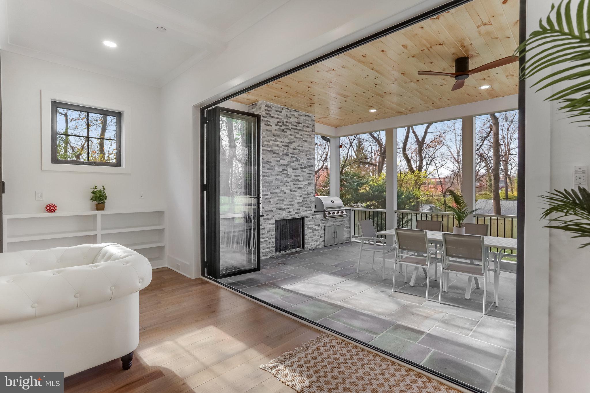 NORTH CHEVY CHASE - Residential