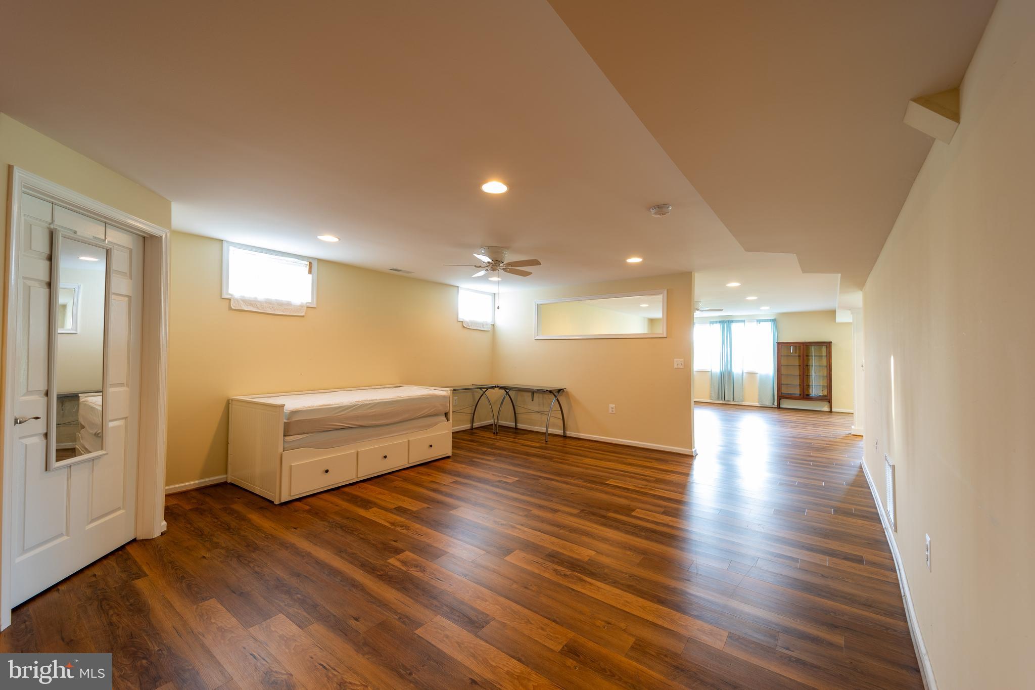 WRIGHT'S FIELD - Residential