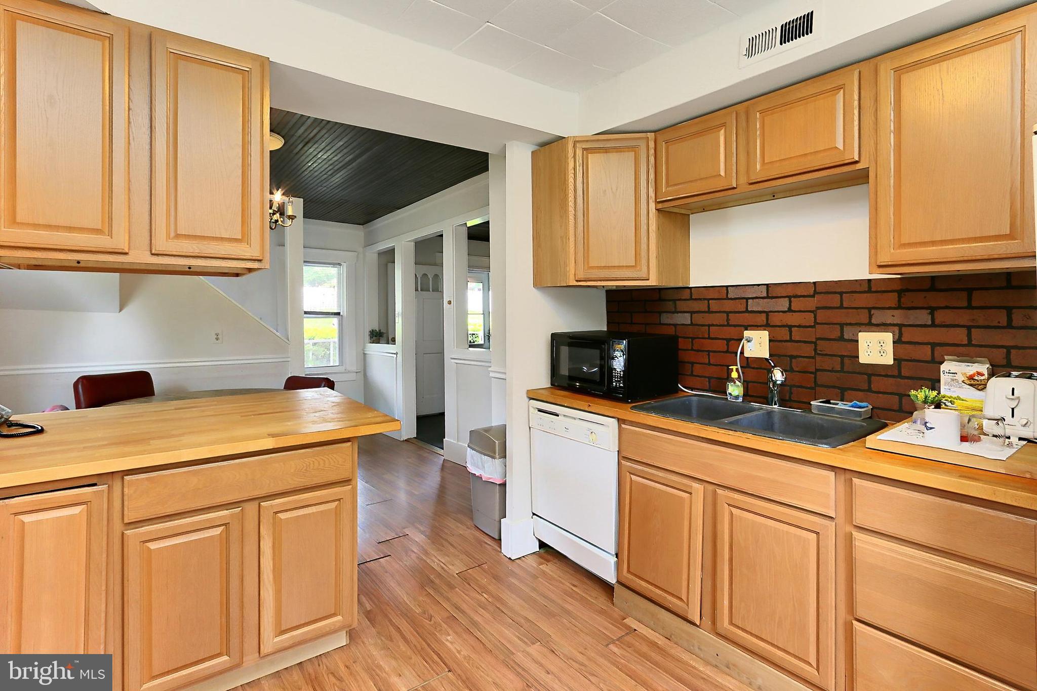 IVAKOTA FARM - Residential