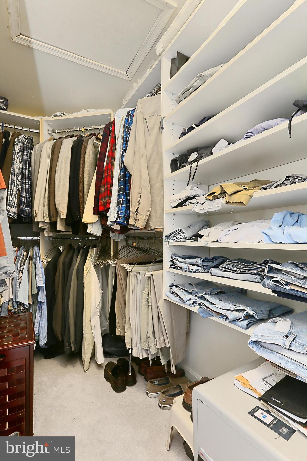 IVAKOTA FARM - Residential