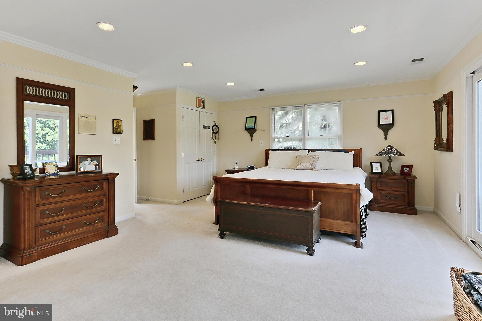 IVAKOTA FARM - Residential