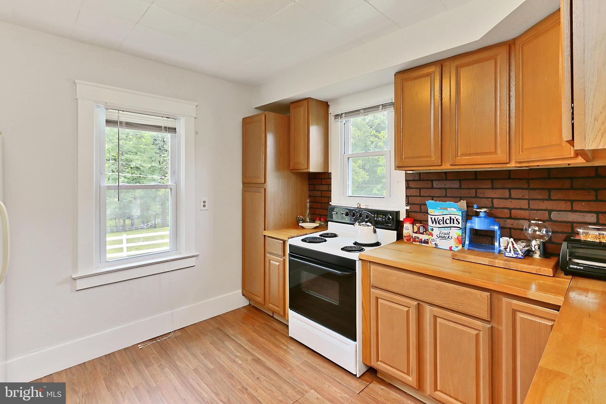 IVAKOTA FARM - Residential