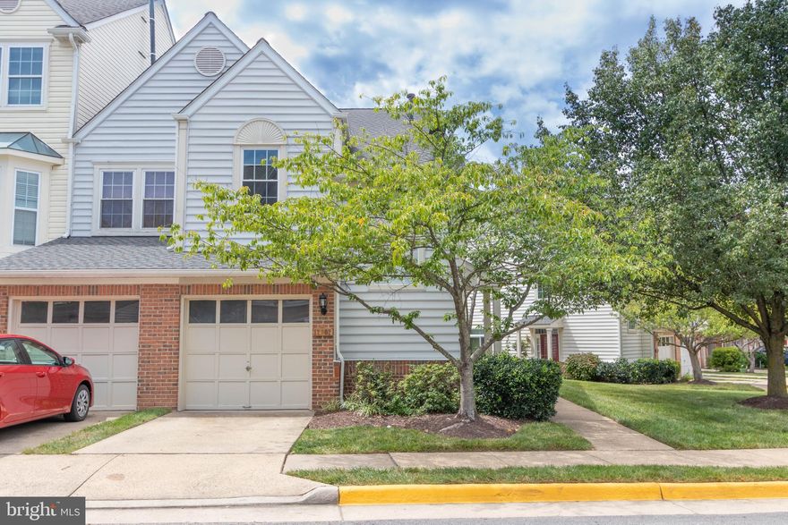 This end-unit 2 bedroom, 2.5 bath condo in the Glen Oaks community includes access to a swimming pool and several tot lots.  LVP flooring on main level, carpet on upper level.  The condo also includes a washer/dryer, garage, and all appliances. Close proximity to grocery store, restaurants, Prince William County Parkway, as well as a daycare, library, and other facilities.

Tenant is responsible for all utilities, exterior landscaping, minor interior maintenance, and renter's insurance. Pets accepted with a strong application, additional $25/month rent, one time fee of $250 and $500 extra deposit per pet. Minimum income qualifications $84k/year. Two adults' incomes max considered for qualification. Minimum one year lease. Good Credit Required.

Benefits include: HVAC air filter delivery (for applicable properties), credit building to help boost your credit score with timely rent payments, renter insurance, 1M Identity Protection, utility concierge service making utility connection a breeze during your move-in, our best-in-class resident rewards program, and much more! More details upon application. Apply online. Applications considered on a first-come/completed basis.