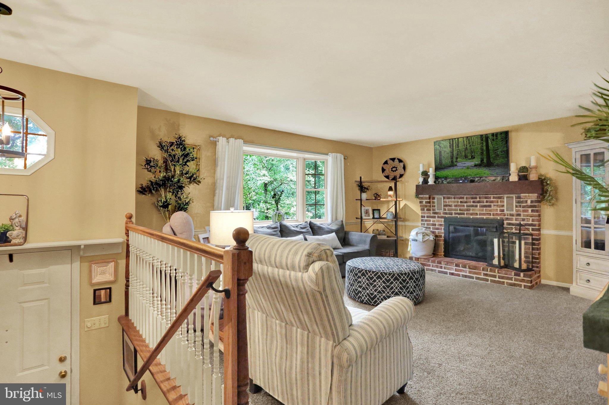 81 OAKBROOK DRIVE