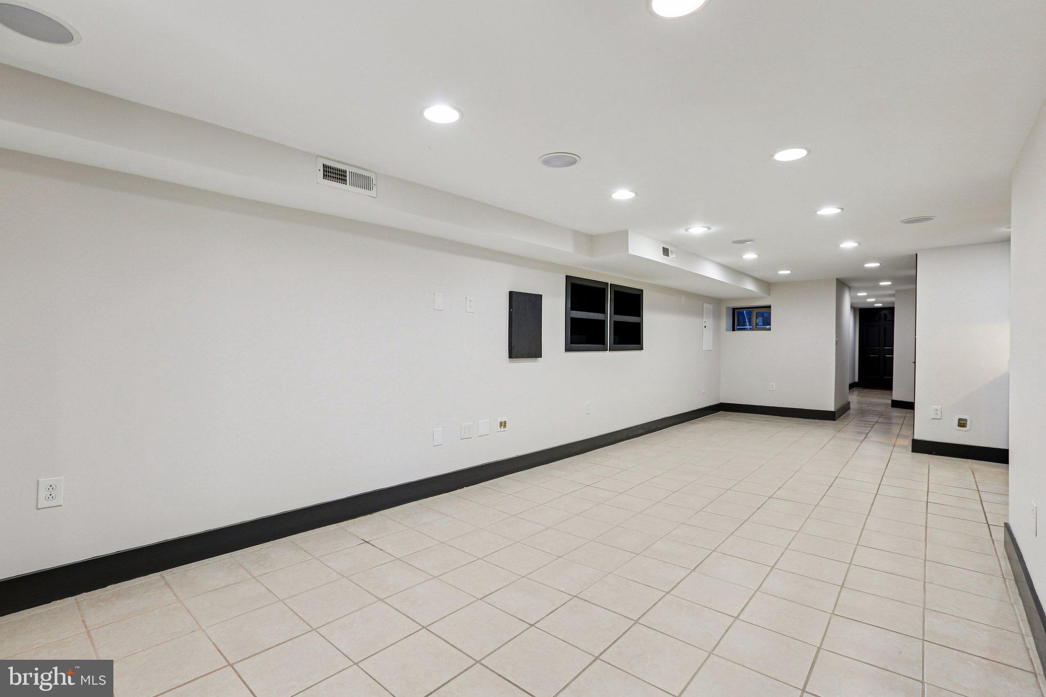 RESERVOIR HILL - Residential