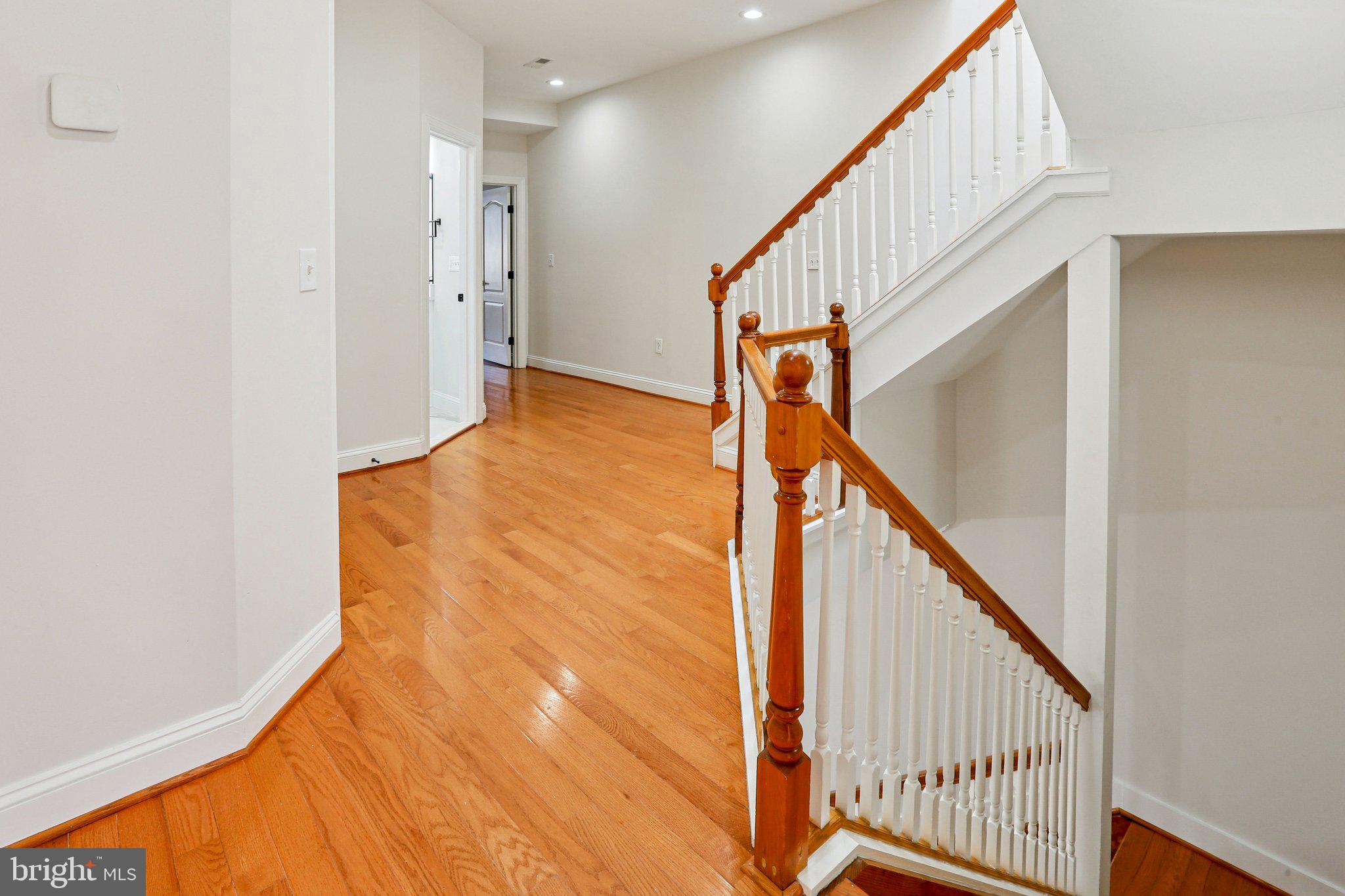 RESERVOIR HILL - Residential