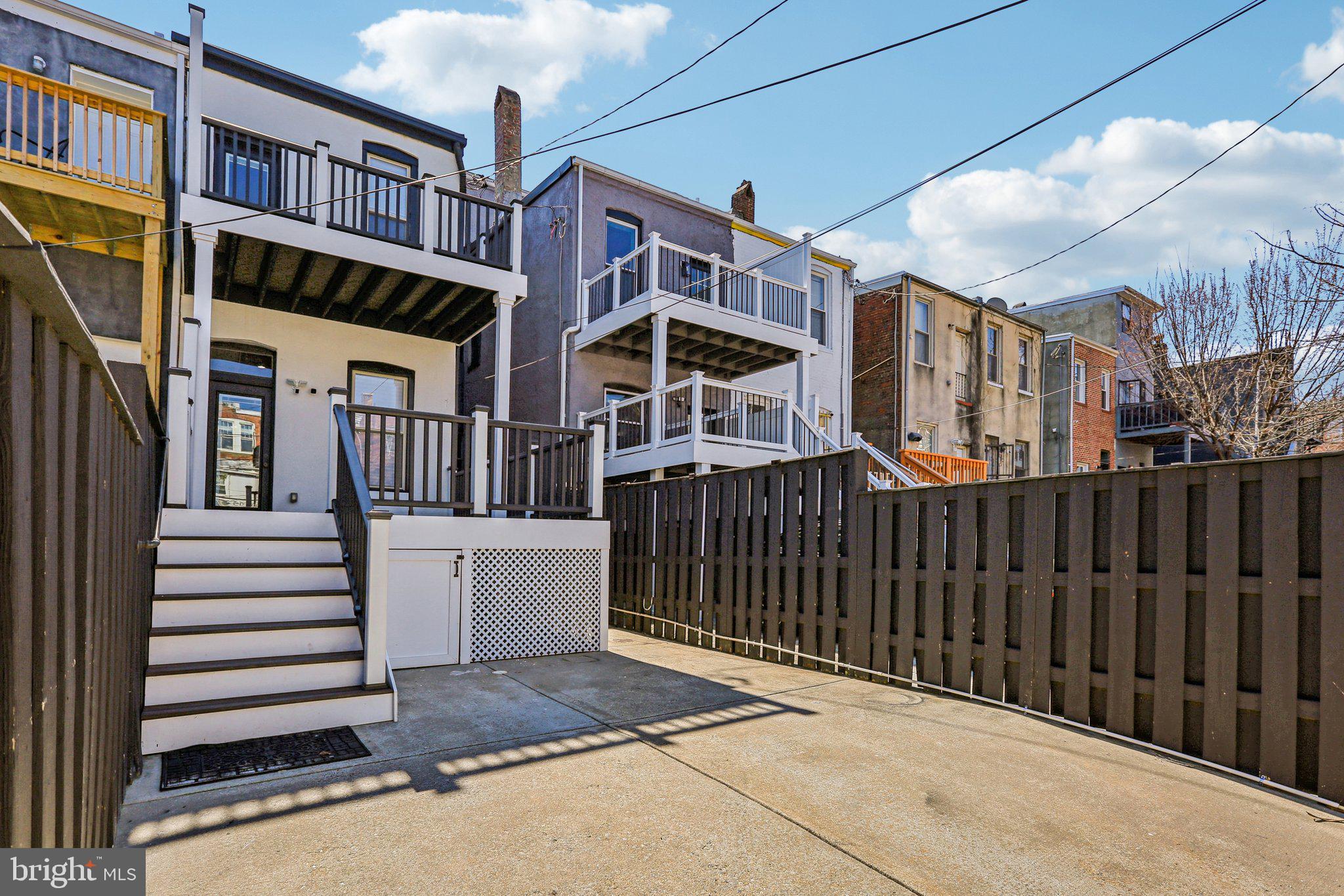 RESERVOIR HILL - Residential