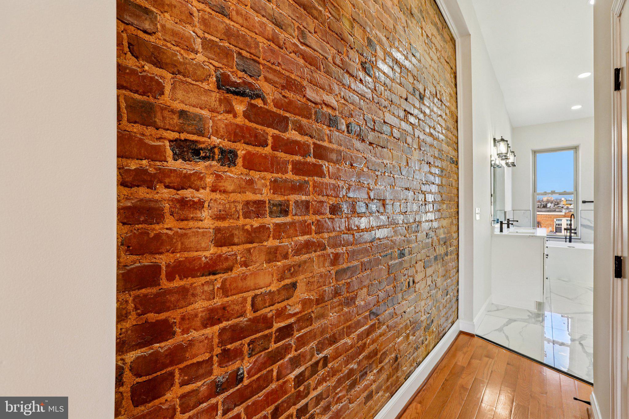 RESERVOIR HILL - Residential