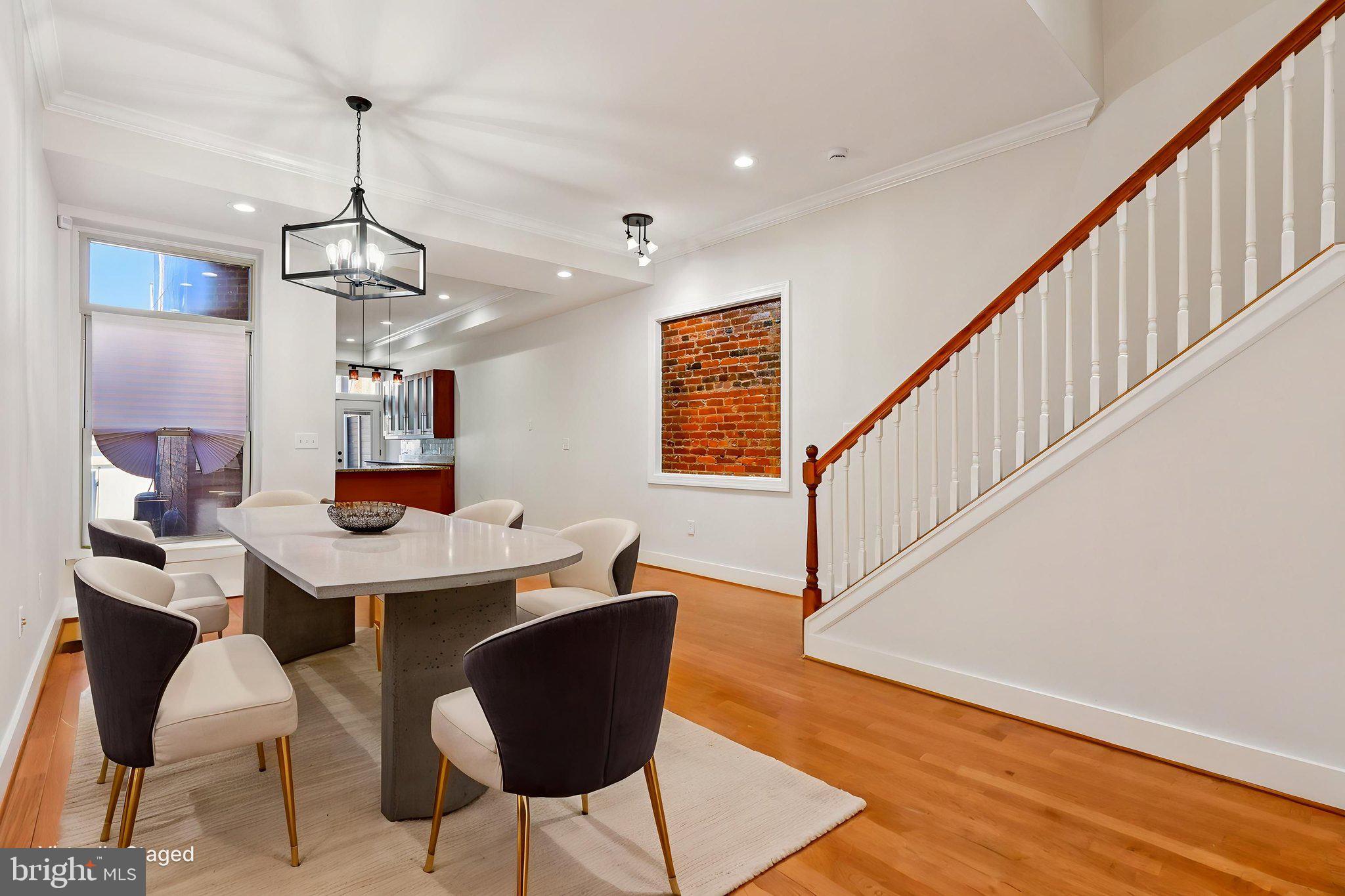 RESERVOIR HILL - Residential