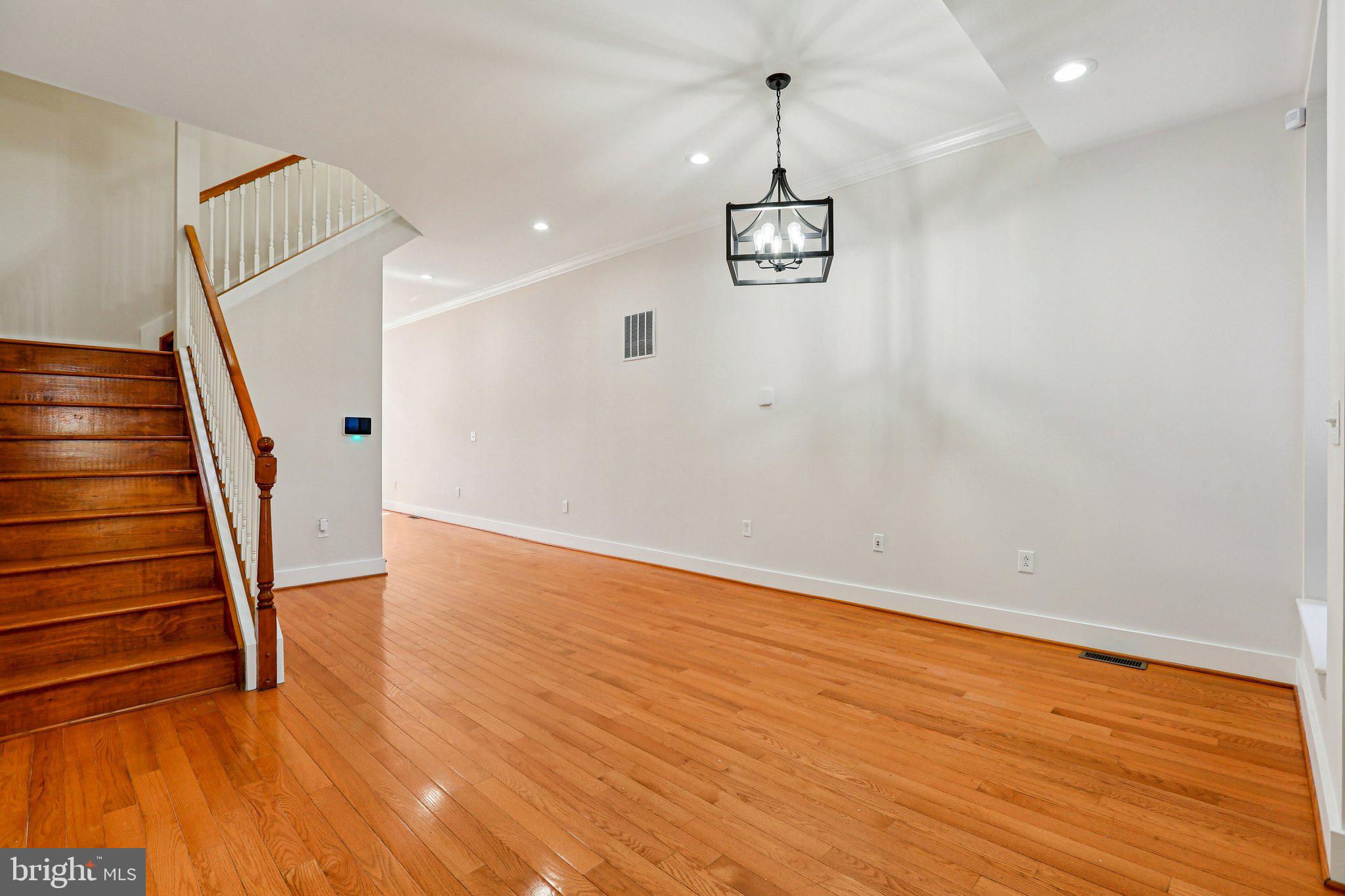 RESERVOIR HILL - Residential