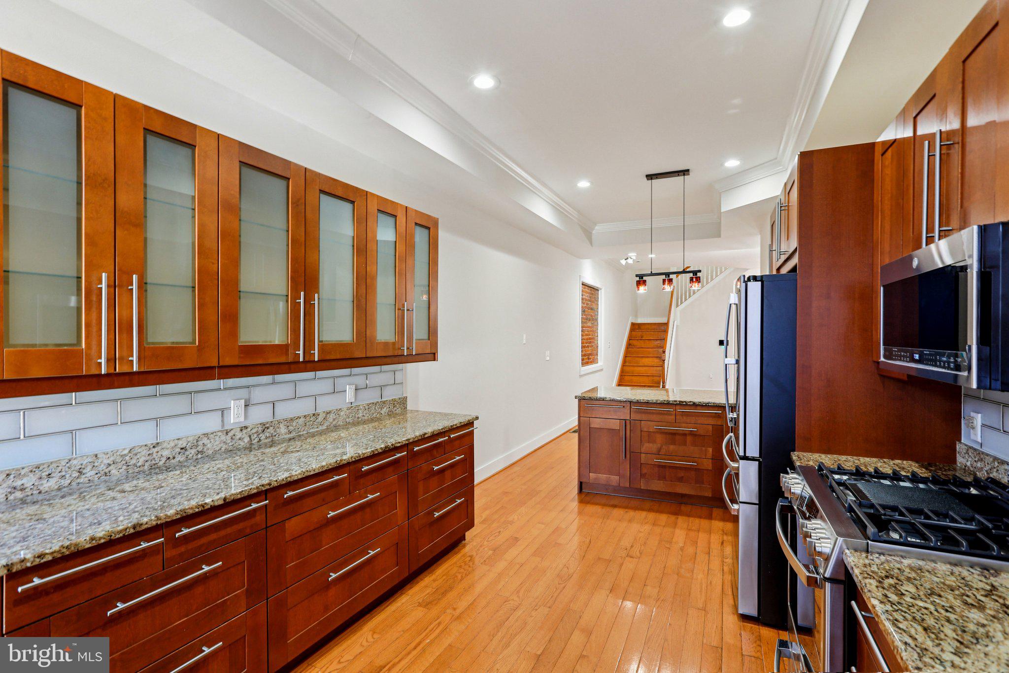 RESERVOIR HILL - Residential